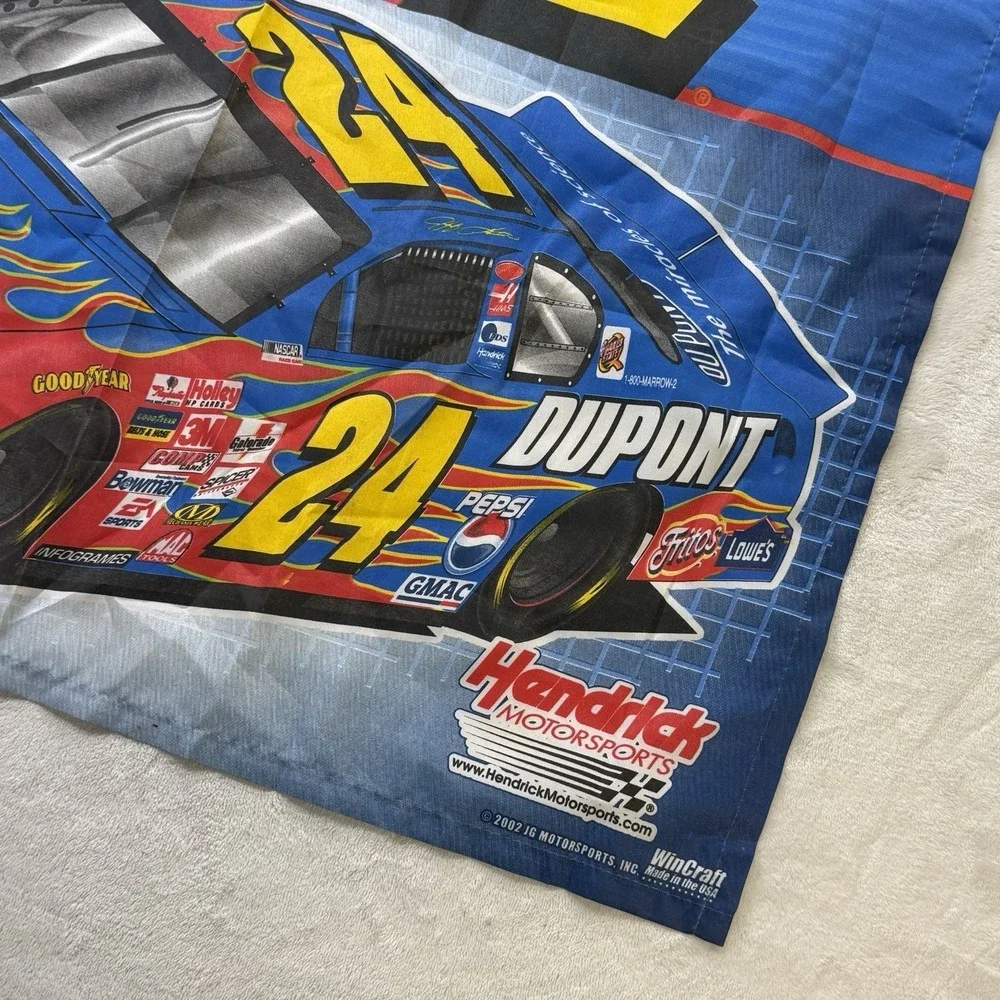 Jeff Gordon #24 NASCAR WinCraft Banner Flag 2002 Dupont Hendrick 27x37 USA